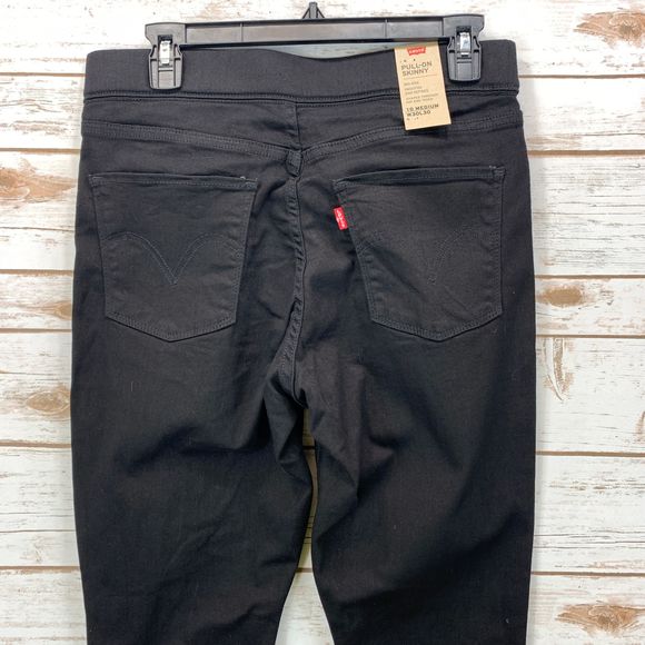 Levi's Totally Shaping Pull-on Skinny Jeans - Picture 5 of 6